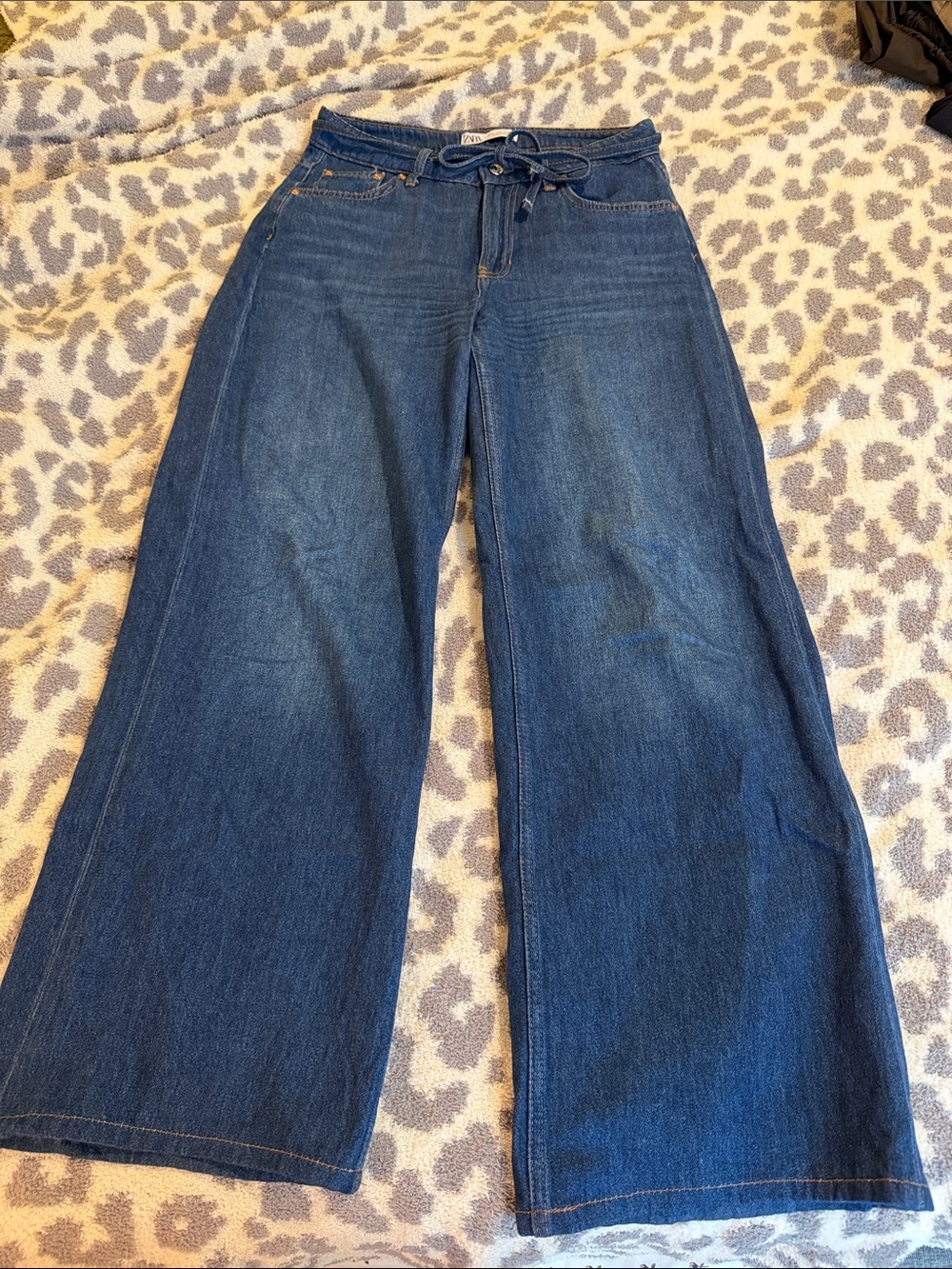 Zara Wide Leg Tie-Waist Jeans in Dark Blue